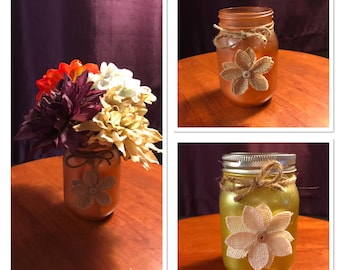 Perfect Accent For Any Home!! Spring, Fall or Halloween Pint Size Mason Jar.  Can be Used as a candle holder, vase, or utensil holder!
