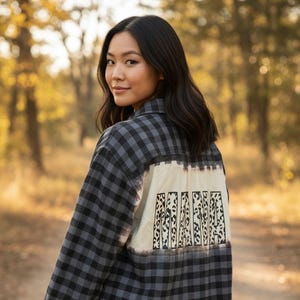 Bleached flannel.   Size Large.  Mama