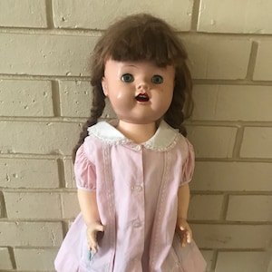Vintage Dolls, Saucy Walker Dolls, 22&quot; tall crier doll, crier works, Dolls and games