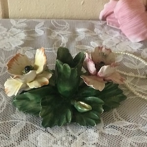 Capodimonte dual flower candle holder, Art and collectables, porcelain flower figurine, magnolia flower Capodimonte.