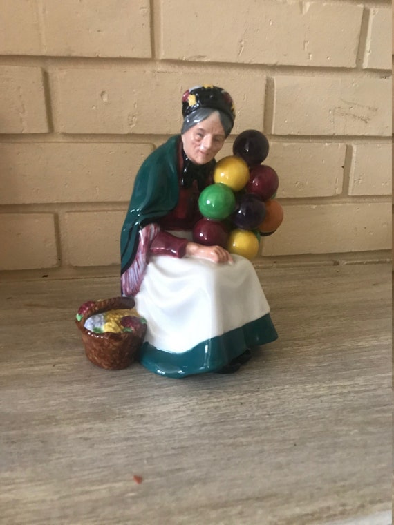 7 by 6 Royal Doulton Figurine The Old Balloon Seller H.N.1315 1970s 7 by 6 Royal Doulton Figurine The Old Balloon Seller H.N.1315 1970s