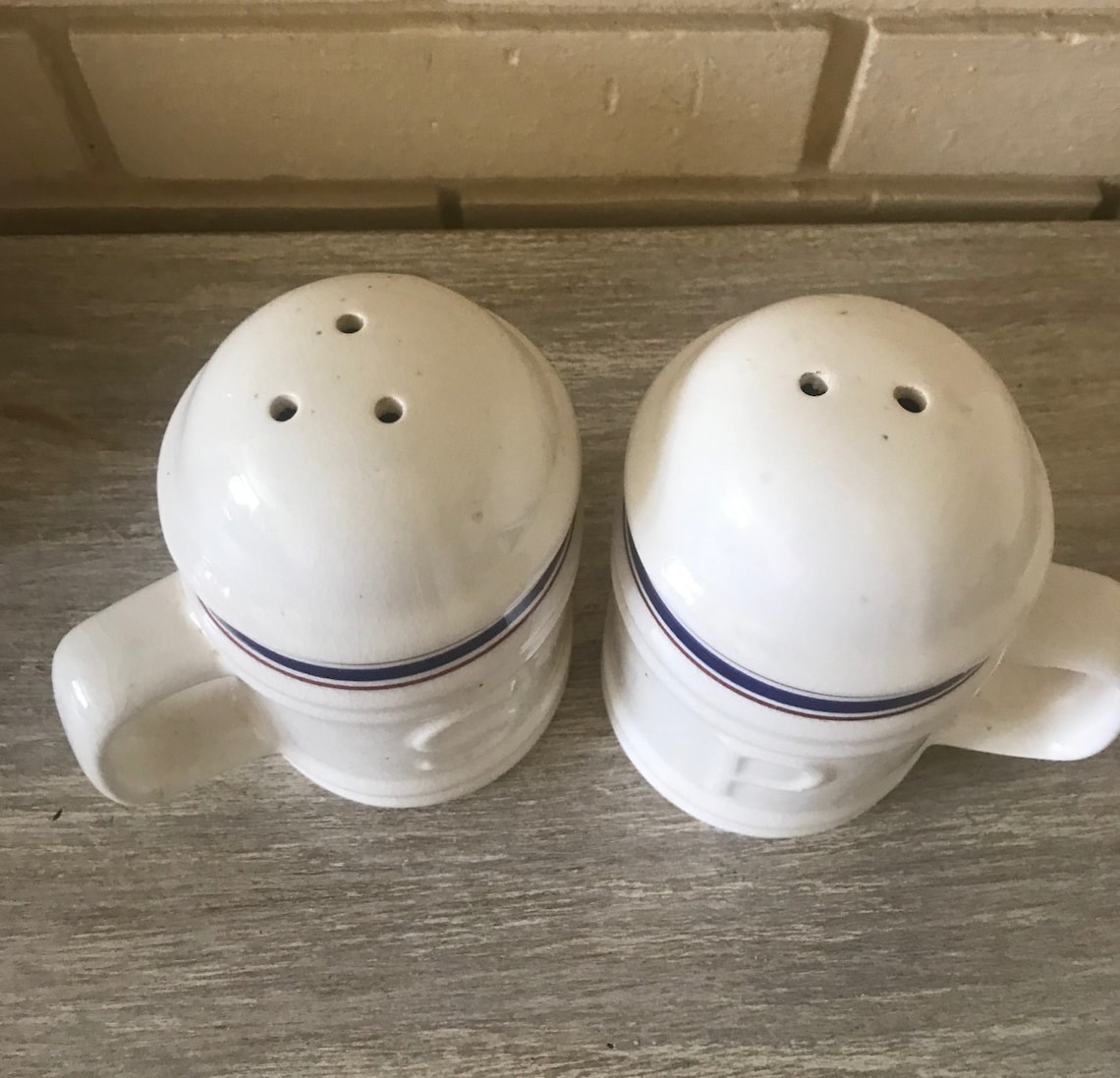 Vintage Ceramic Salt and Pepper Shakers White With Red/blue Etsy