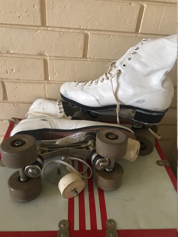 Vintage Ladies Roller Skates, Chicago Roller Skates, … Gem