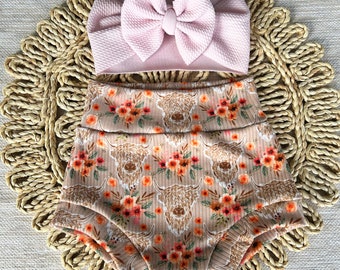 Western baby girl bummy clothing for baby shower gift, handmade floral highland cow print, Texas toddler Cow Print shorties, western baby