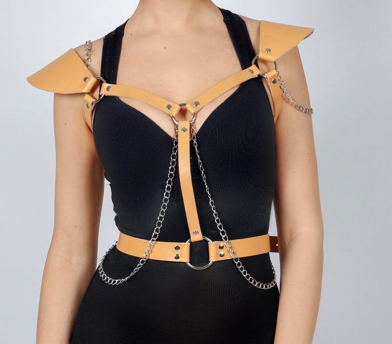 Shoulder harness with wings Bra harness BDSM lingery BDSM accessory Underbust harness Chest harness wings Leather wings Shoulder pads