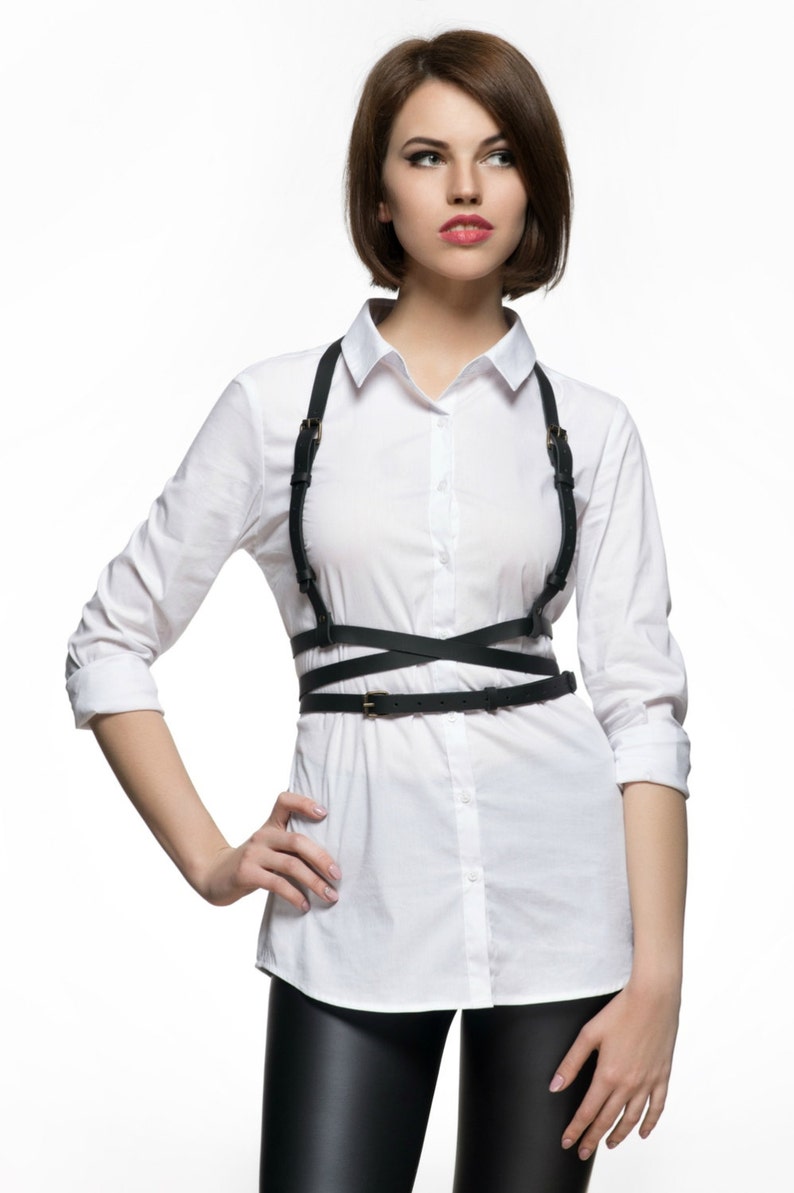 Leather harness belt Womens leather belt Triple underbust | Etsy