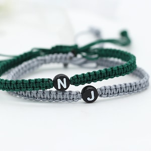 Juego de 2 pulseras personalizadas para parejas, pulseras con iniciales de Coustom Partners, regalo para parejas, pulseras a juego para ella/su/novio