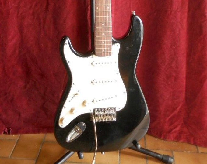 Lefthanded Strat by Vision