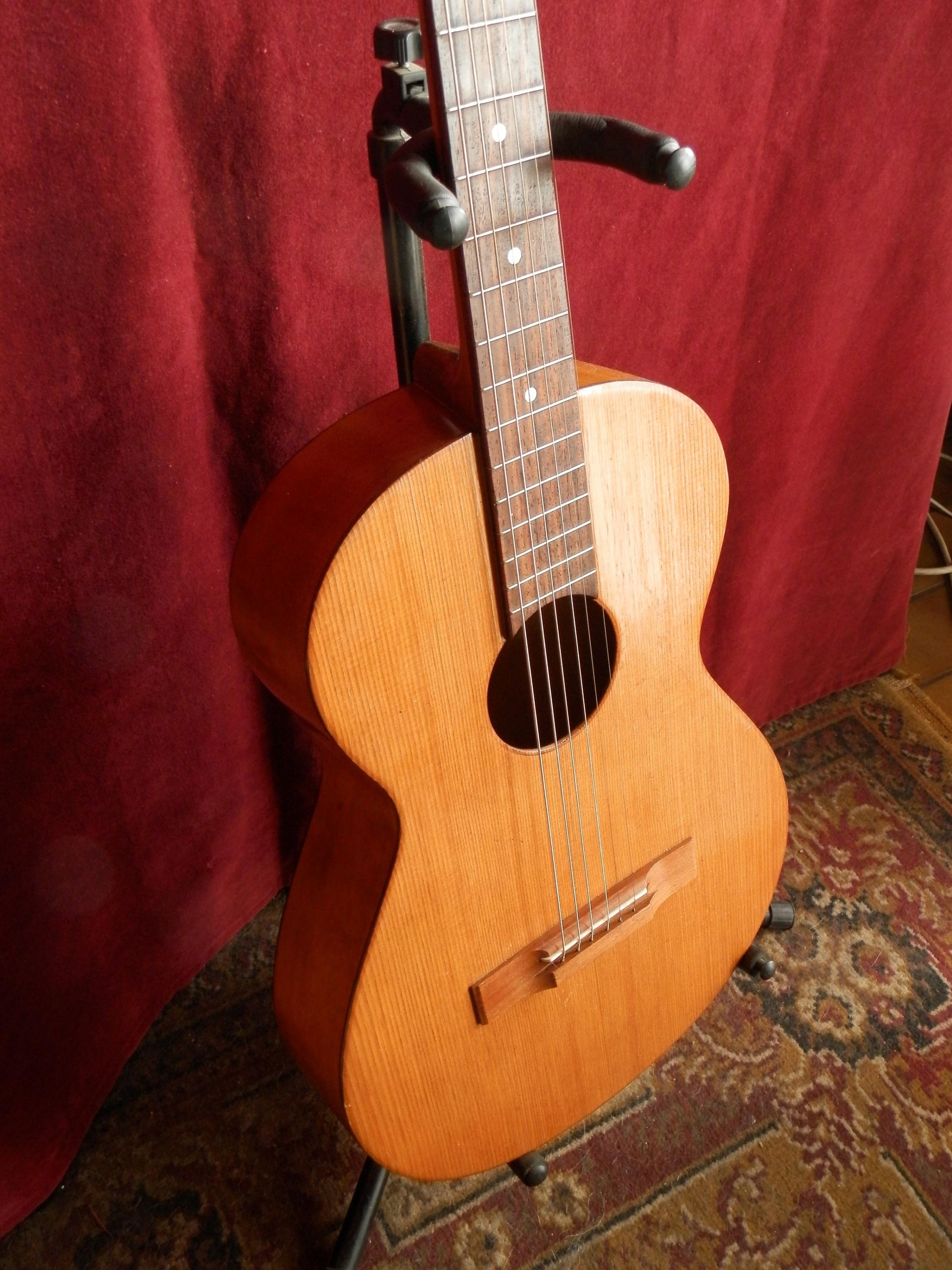 Framus parlor guitar deals