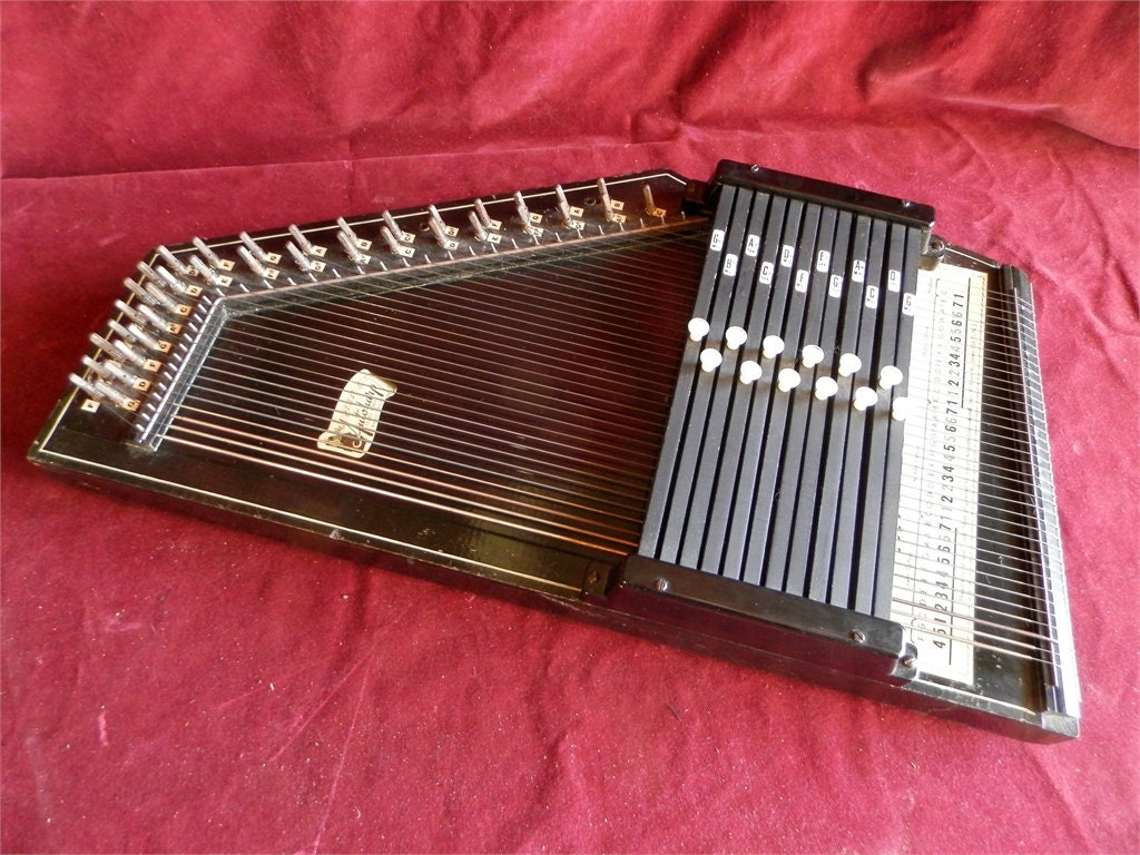 Oscar top schmidt autoharp