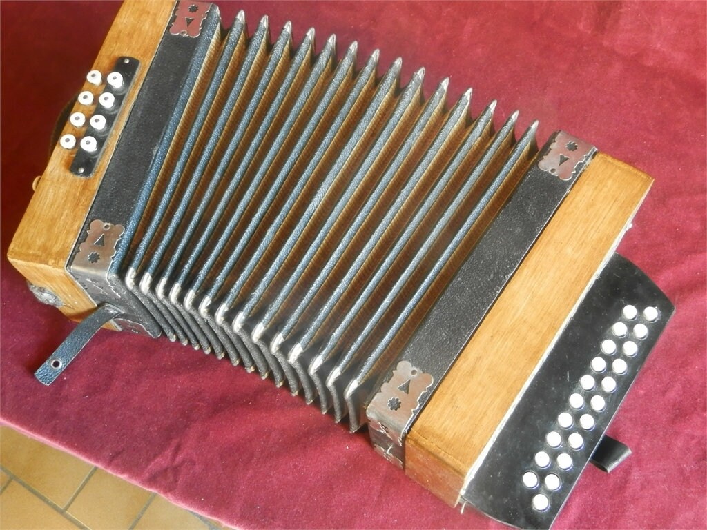German Button Accordeon