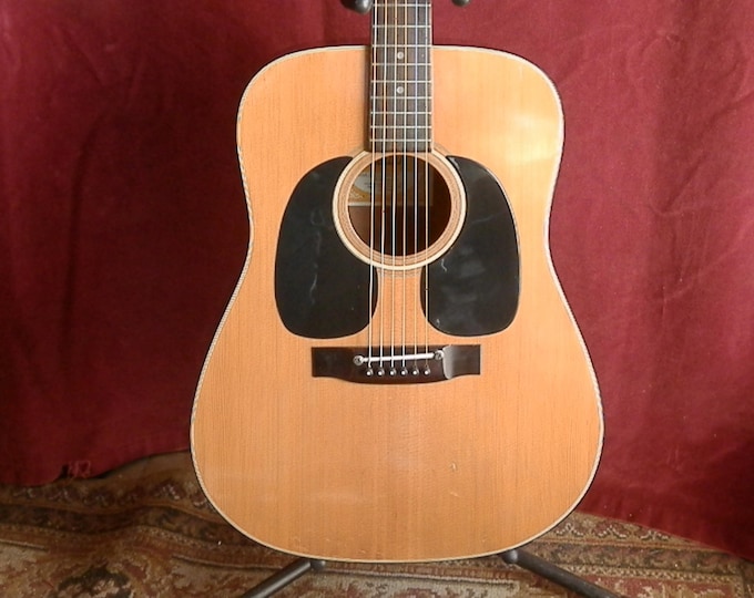 Acoustic Guitar by Gallan