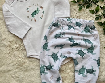 Turtle vest and leggings set