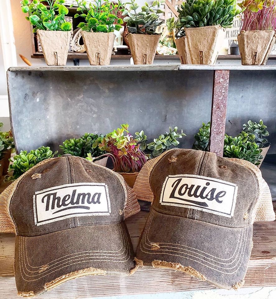 Thelma Louise Gifts - 60+ Gift Ideas for 2026 display picture 2