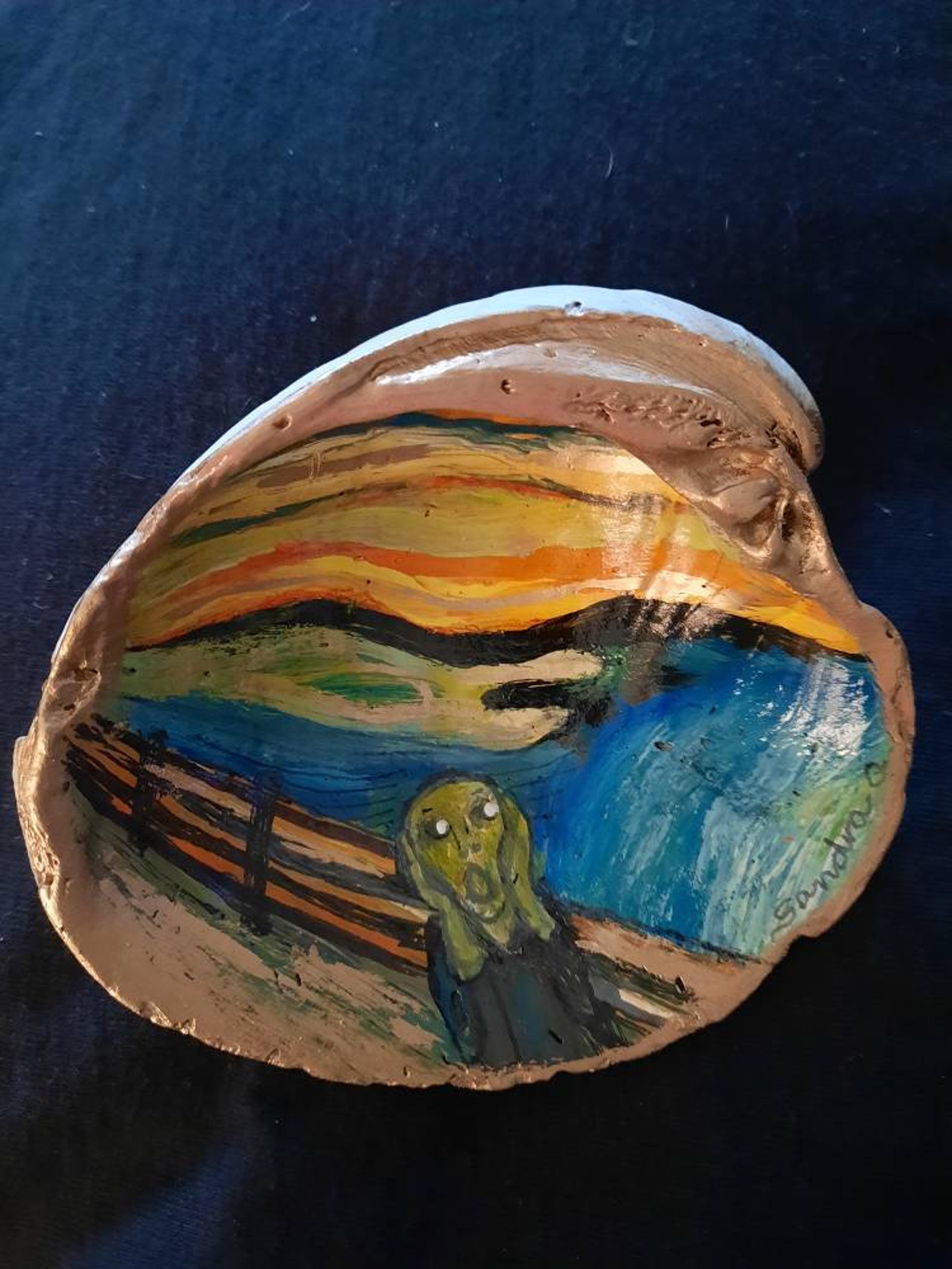 Clam Shell Art Hand Painted Fancy Fish My version of the Etsy