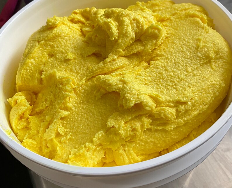 Wholesale Turmeric Foaming Sugar Scrub. 1 gallon. Christmas gifts, gift baskets, salons and spas. Private label. Handmade in the USA bild 9