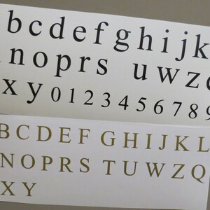 Letras maiúsculas em bloco do alfabeto de vinil