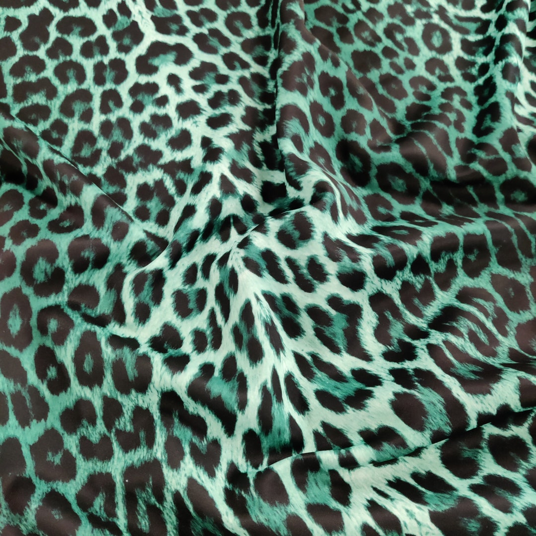 『 Green Leopard fam 』by Zuberi 30*40cm il_1080xN.2673508181_57ni.jpg