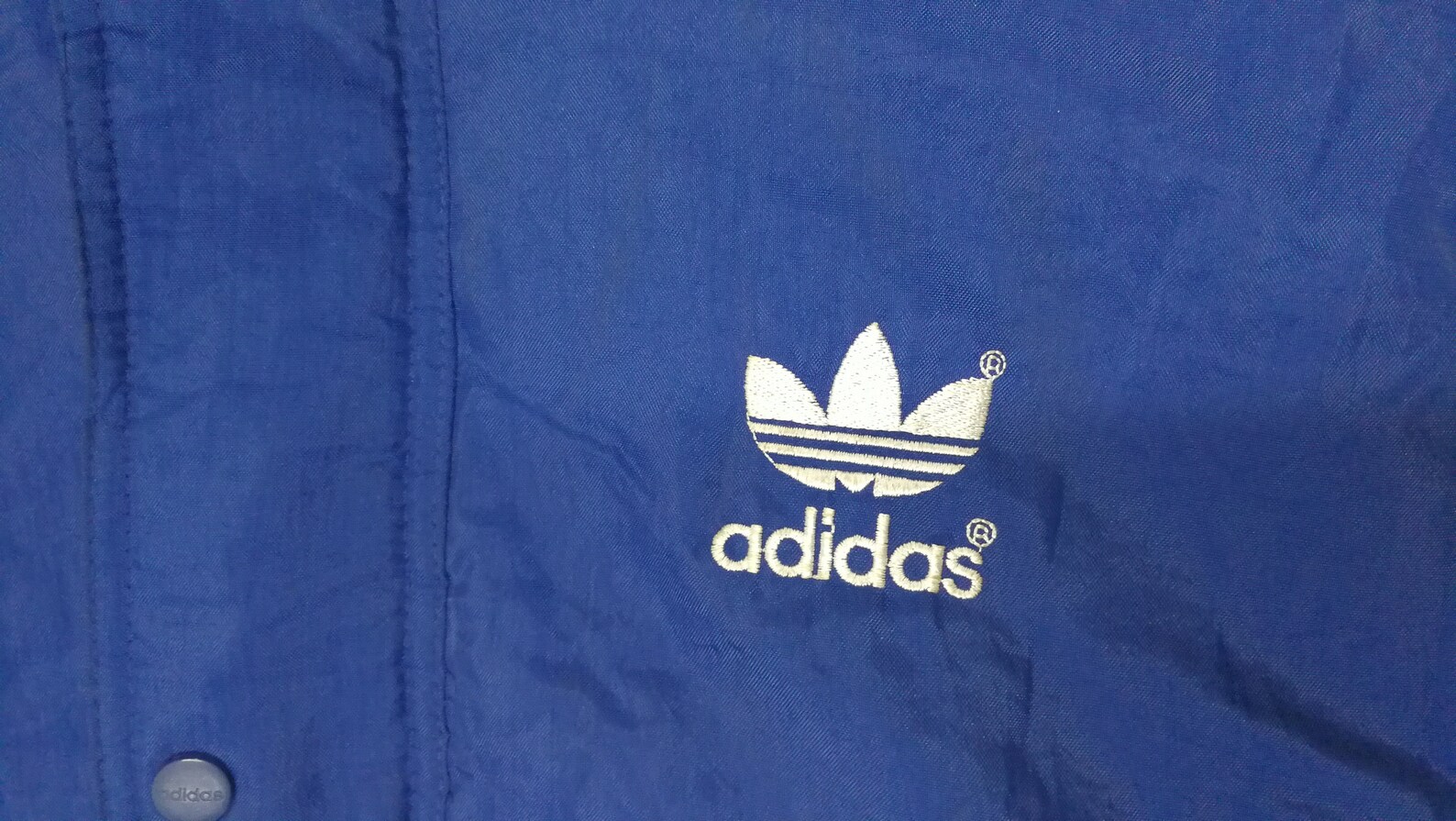 adidas 90s logo