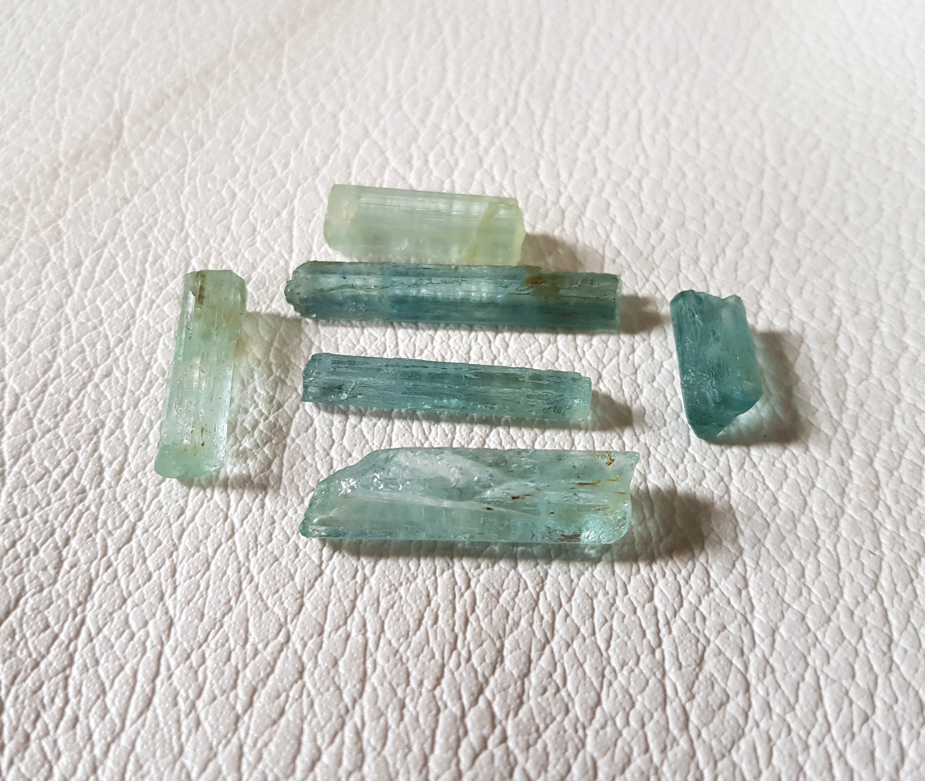 Natural AQUAMARINE Gemstone AAA calidad Aguamarina Raw | Etsy
