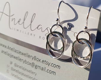 Love You Always Interlocking Circle Necklace