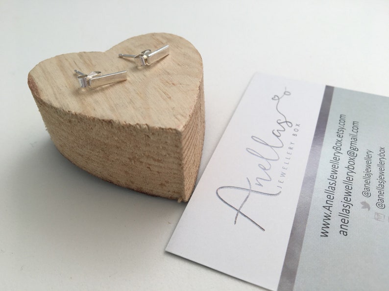 Bar Earrings main image 0