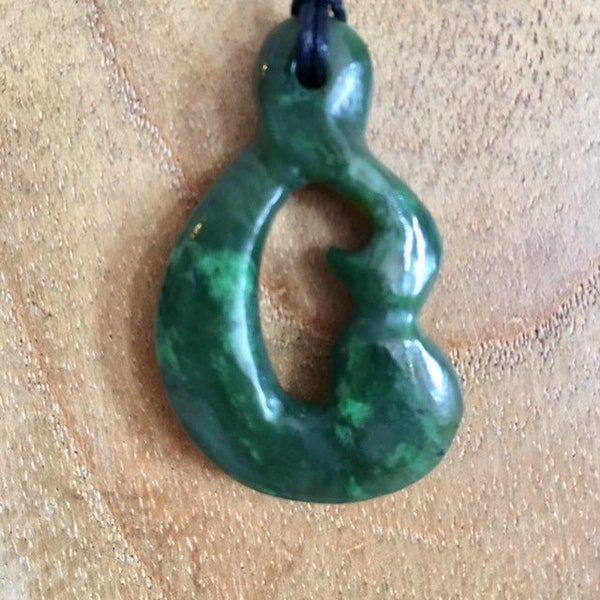 Nephrite Maori Hei Matau/ Maori Fish Hook / Greenstone Hook Necklace / Maori Hook Necklace/ Greenstone Hei Matau/Surfer Necklace