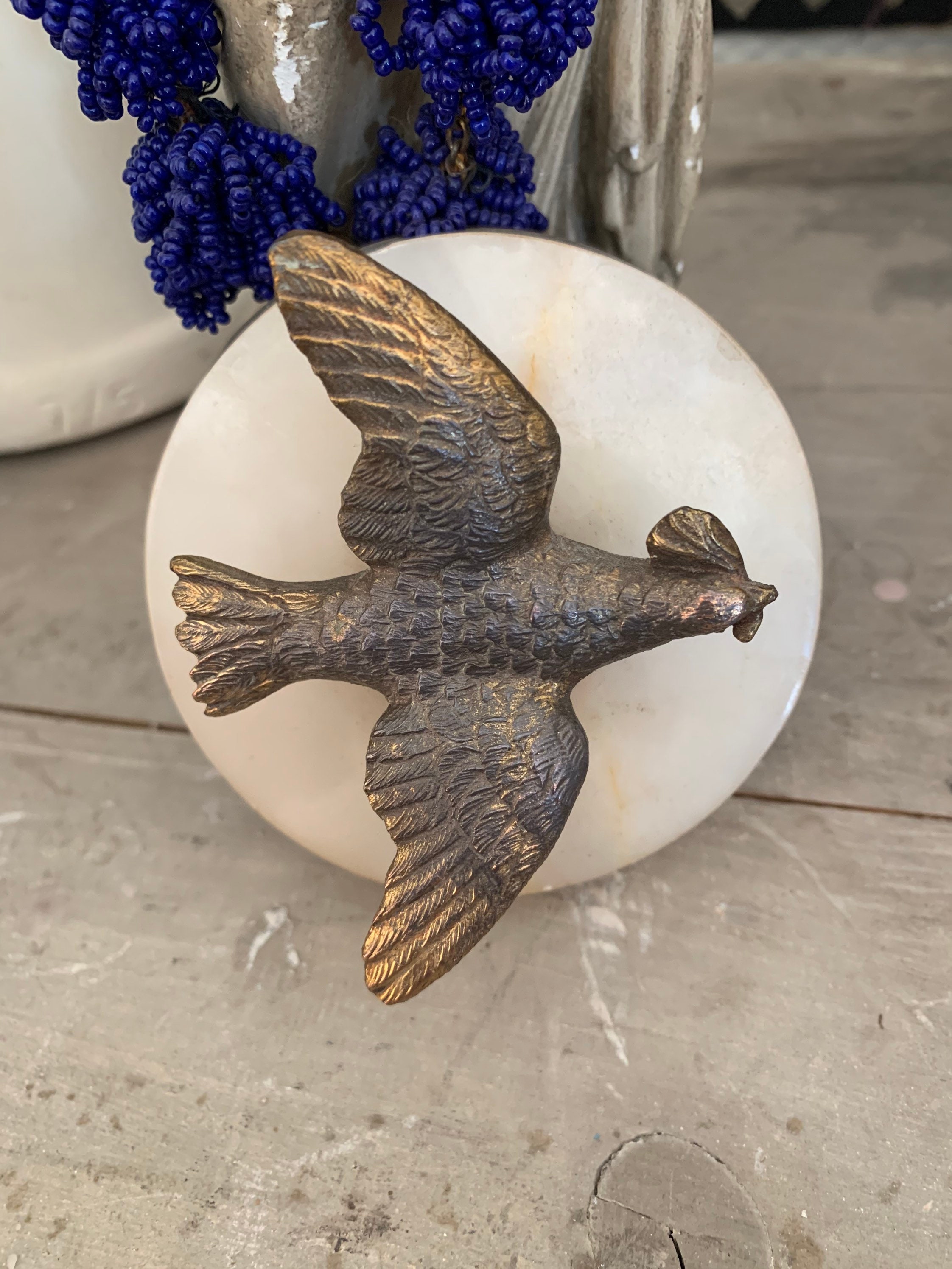 Ancien Oiseau Saint Esprit en Bronze Porte Buis Antique Bird Flower Holder