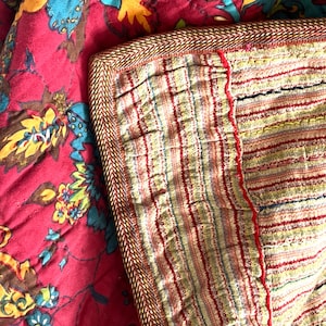 Boutis Antique Flowers Quilted Blanket Plaid Handmade Fabric Fabric quilt