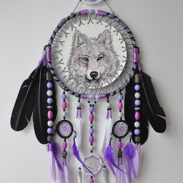 Wolf Dream Catcher - Large Wall Hanging - Animal Totem - Wolves Dreamcatcher - Tribal Decor