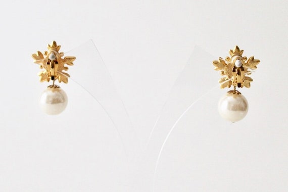 Vintage Gerard Yosca gold faux pearl clip on earr… - image 4