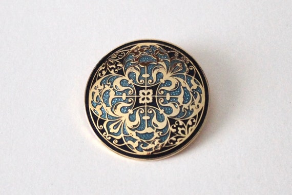 Vintage Sea Gems Celtic round black blue enamel g… - image 1