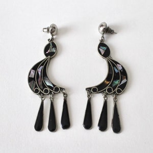 Vintage Alpaca Mexico silver abalone inlay 3 teardrop stud chandelier earrings. Black articulated rainbow paua shell dangle drop earrings.