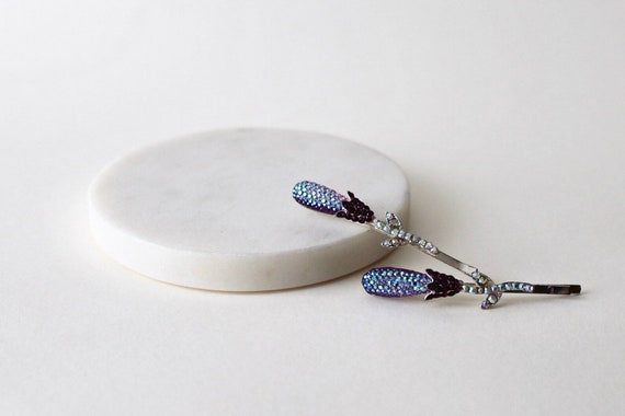 Vintage Aurora Borealis Rhinestone Abstract Tulip Pair of  display picture 2