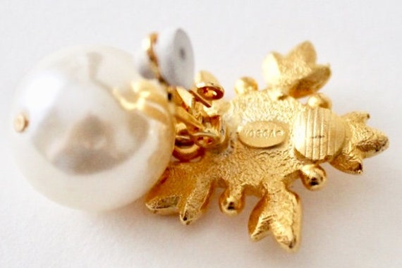 Vintage Gerard Yosca gold faux pearl clip on earr… - image 8