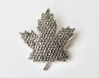 Vintage Canadian maple leaf marcasite brooch. Silver tone marcasite Maple leaf brooch by Keyes. Canada Maple leaf sparkling lapel brooch.