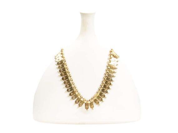 Au Courant - Victorian Gold Fringe Necklace