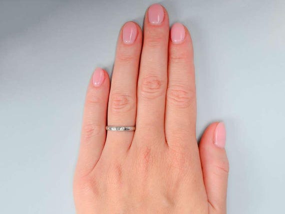 Patterned Platinum Wedding Ring From 1950 - image 6