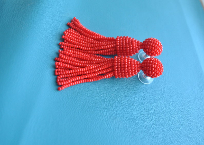 Long red,red garnet beaded tassel earrings,Oscar de la Renta style earrings,beaded tassel trending earrings,SILVER stud short beaded tassel