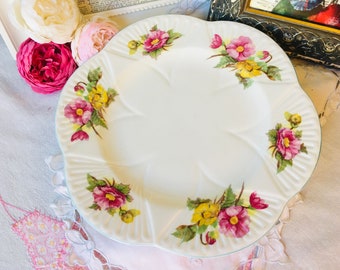 Shelley Begonia Lunch Plate with Green Trim, Vintage English Bone China,  House Warming Gift, Mother's Day Gift Idea, Tea Drinker Gift
