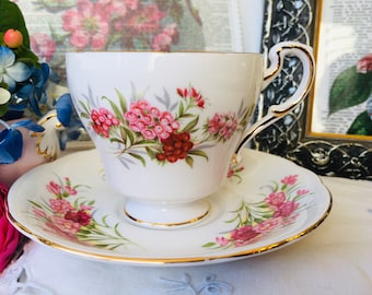 Paragon Teacup and Saucer English Flowers "Sweet Williams" Carnations , Vintage English Tea Set, Mother's Day Gift Idea, Tea Drinker Gift