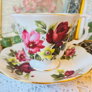 Royal Albert Teacup and Saucer, Vintage English Roses Tea Set