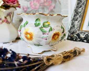 Aynsley Dogwood Open Sugar Bowl with Scalloped Gold Trim, Ring Holder, Catch-All, Vintage Farm House Decor, Housewarming Gift