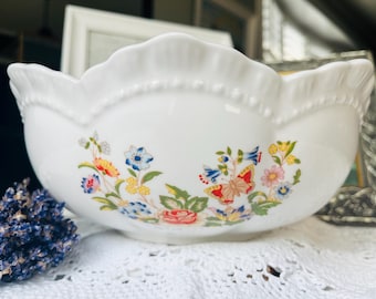 Aynsley Cottage Open Bowl with Flowers and Butterflies,  Vintage Housewarming Home Decor Gift Idea, Entryway Table Catch All