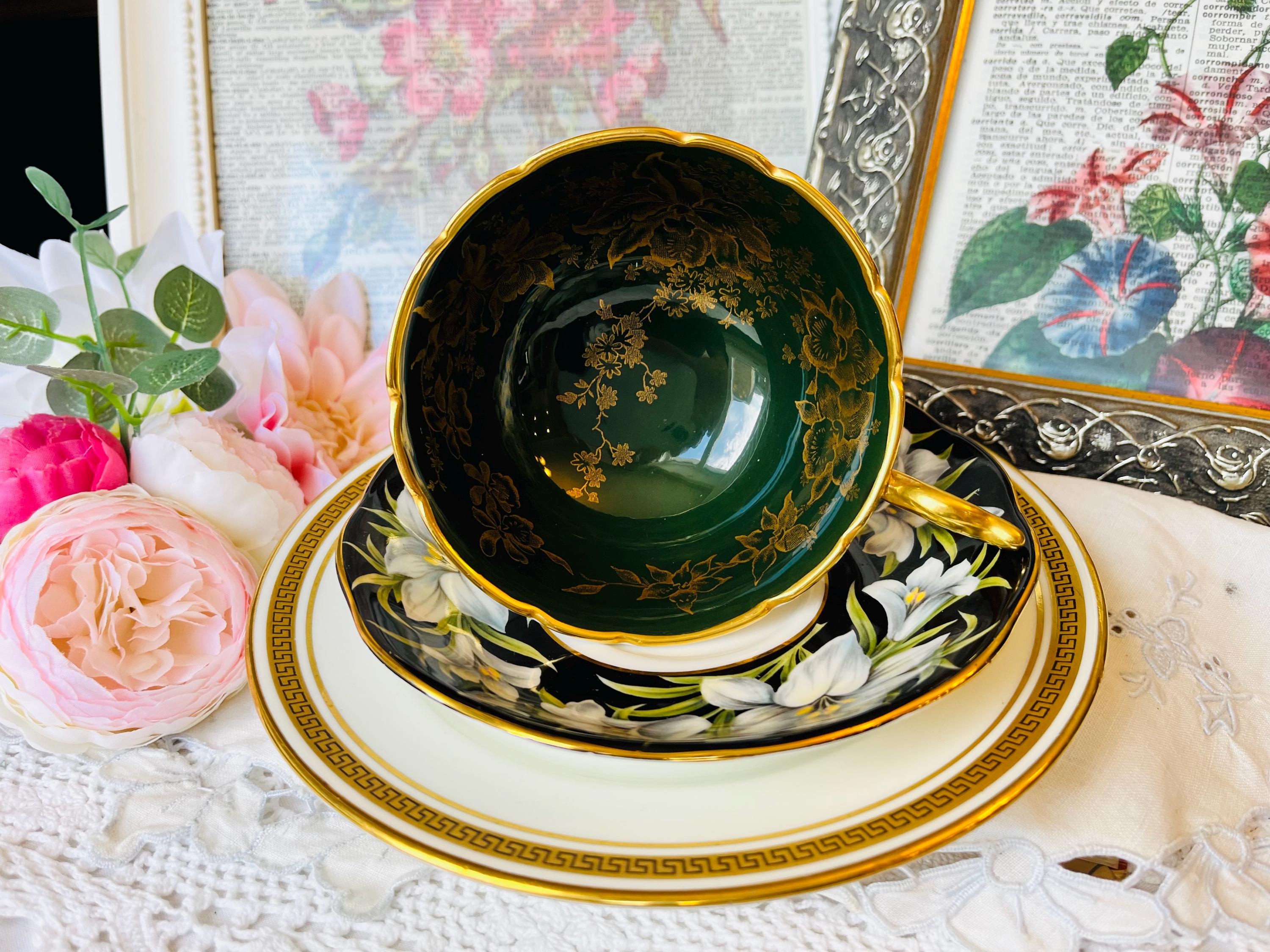 Buckingham Palace Tea Cup and Saucer - Etsy Canada