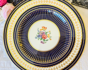Aynsley Cobalt Blue and Gold Dinner Plate with Floral Centrepiece, Gold Geometric Lines and Chintz Border, Housewarming Gift Idea