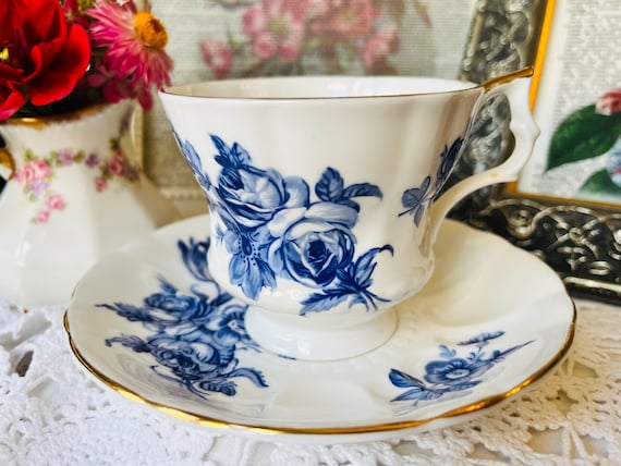Blue Rose Teacup and Saucer: Elizabethan Windsor Bone China, Gold