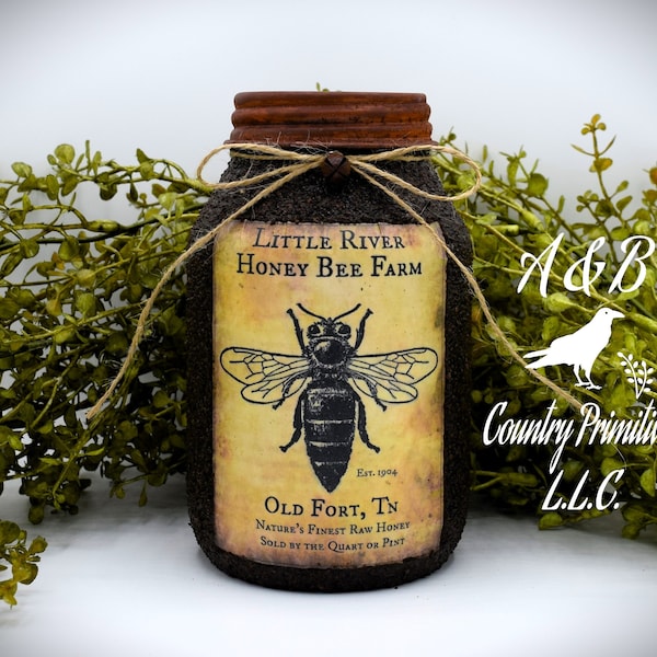 Grubby Coated Mason Jar "Little River Honey Bee Farm" Pantry Label, Boerderij Keuken Decor, Land Primitief Decor, Keukenopslag