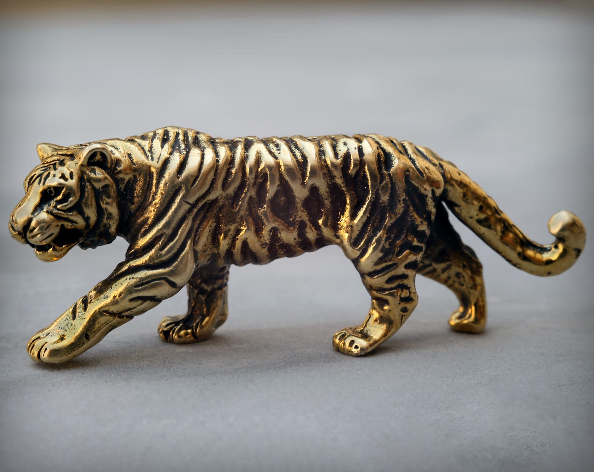 Tiger kleine Bronze Figur Miniatur Statuette Bronze Tiger | Etsy