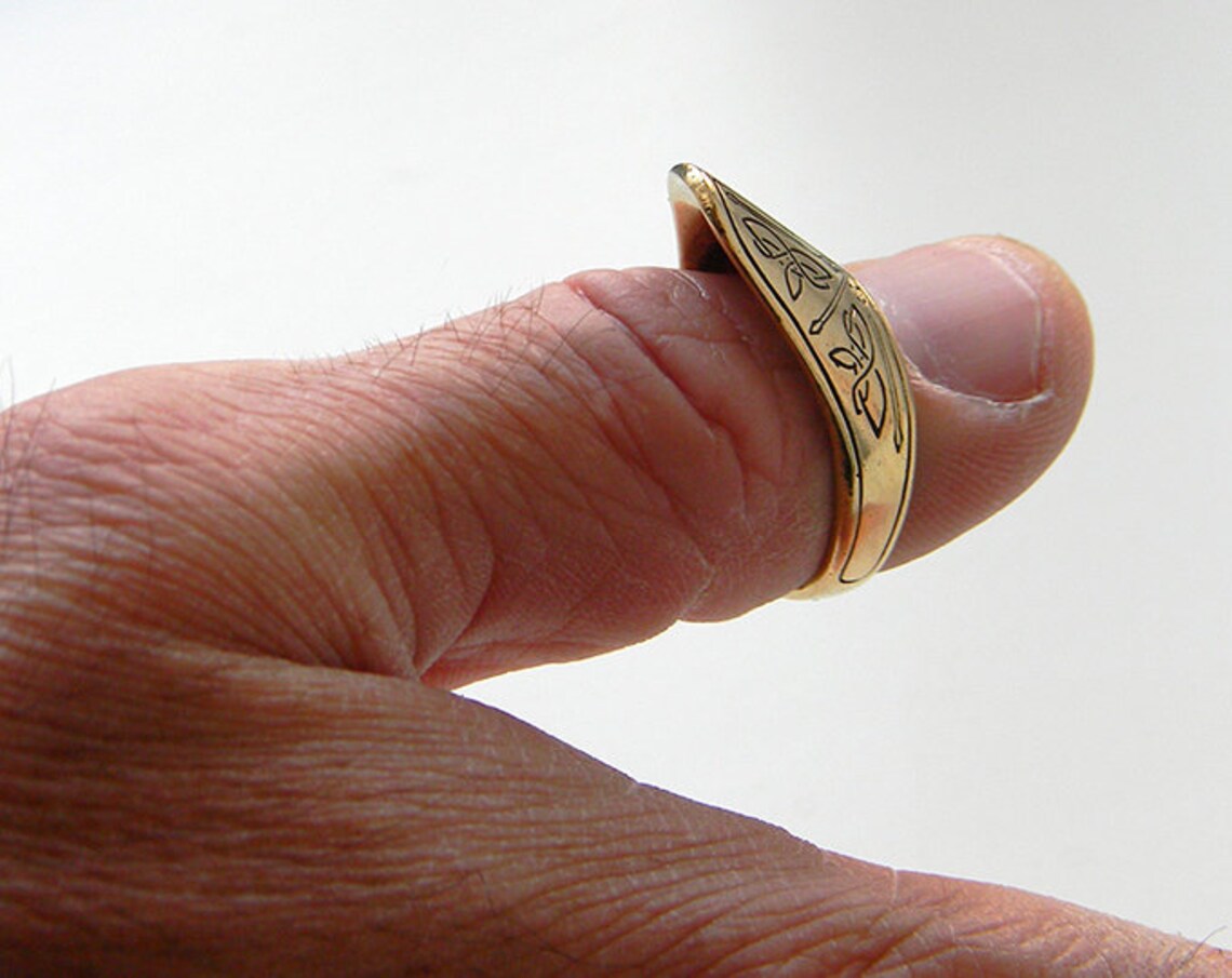 Archer's Ring Arrow ring Pagan ring Bronze ring Etsy
